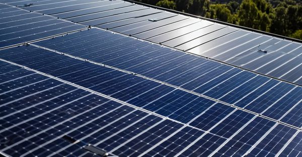 Étanchéité photovoltaïque : optimisez vos toitures techniques